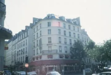 Hotel Absolute Republique Paříž