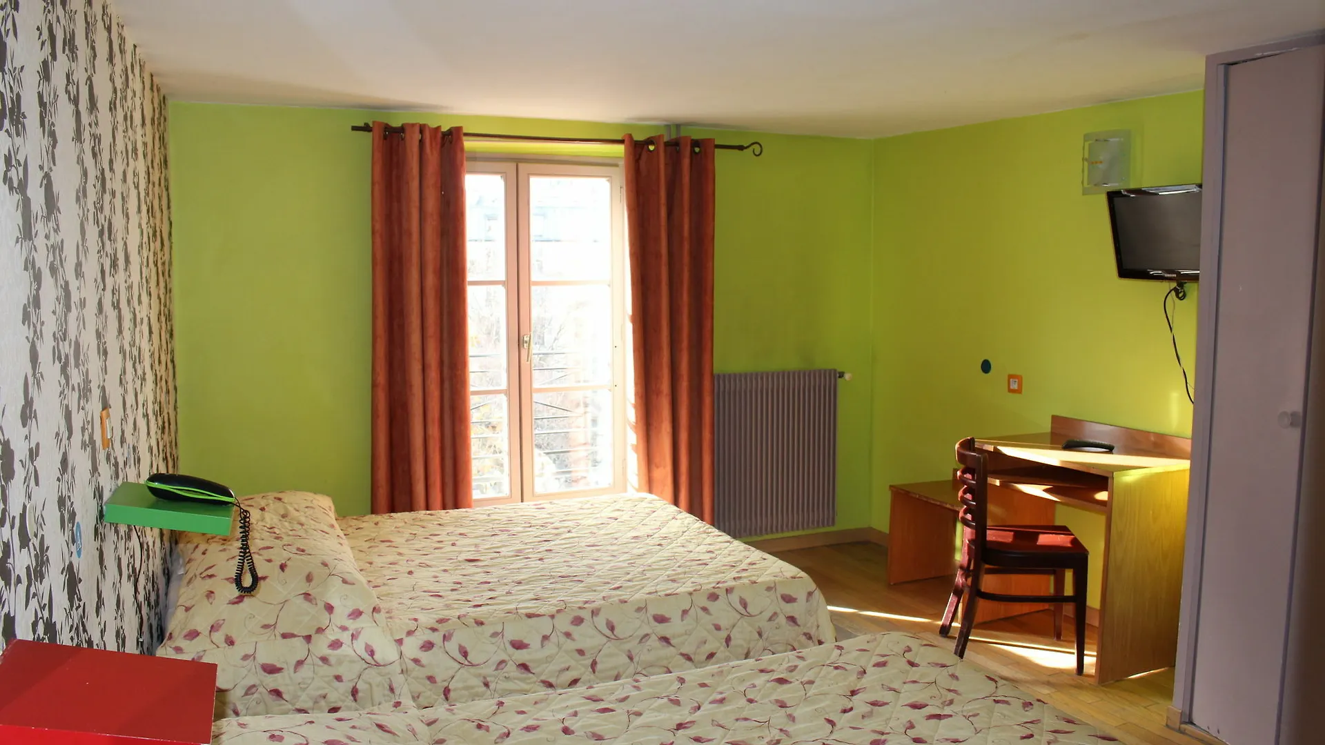 Hotel Absolute Republique Paris